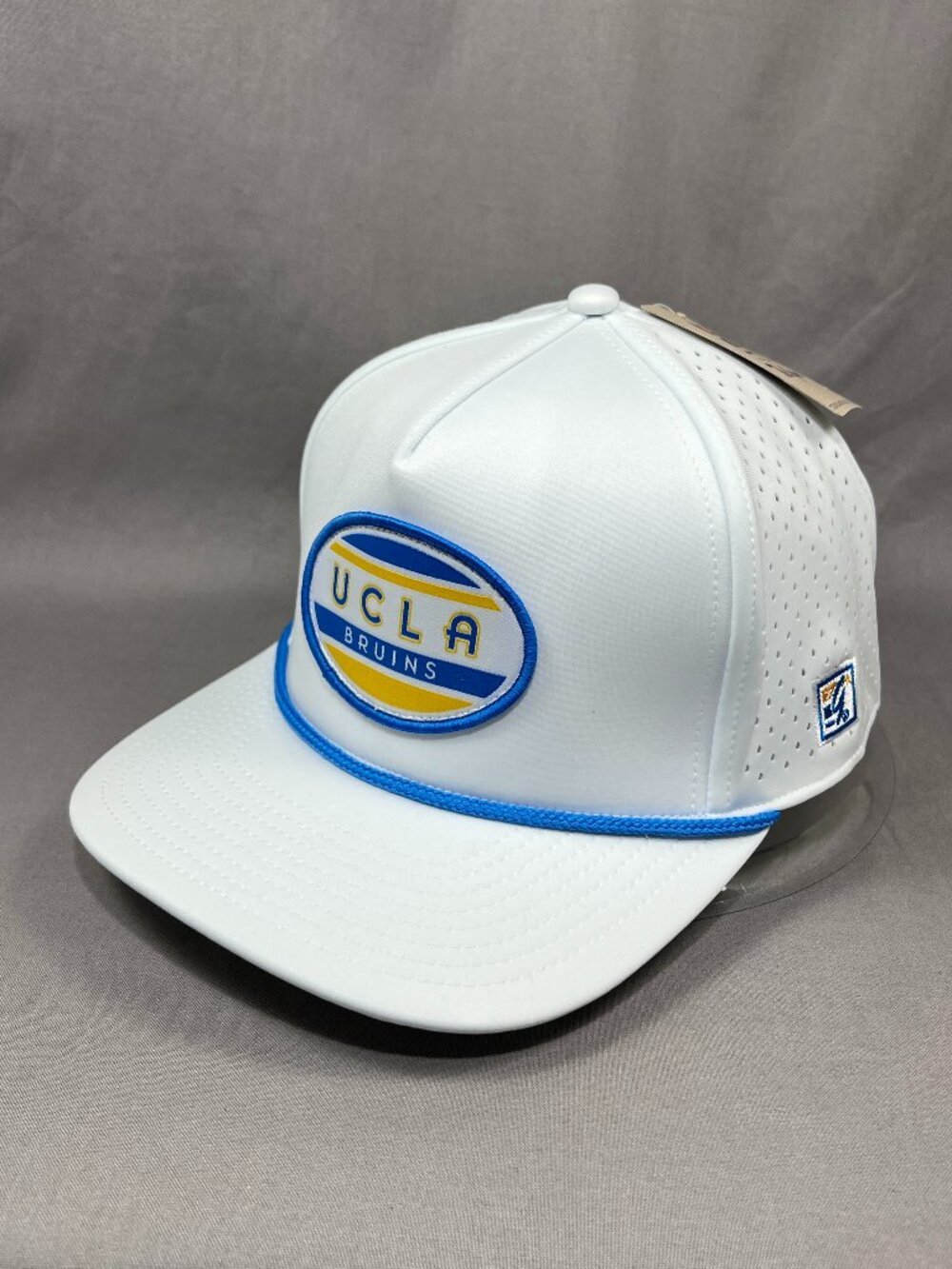 UCLA Bruins The Game NCAA Flex S/M Hat White Los Angeles Performance Patch Mens